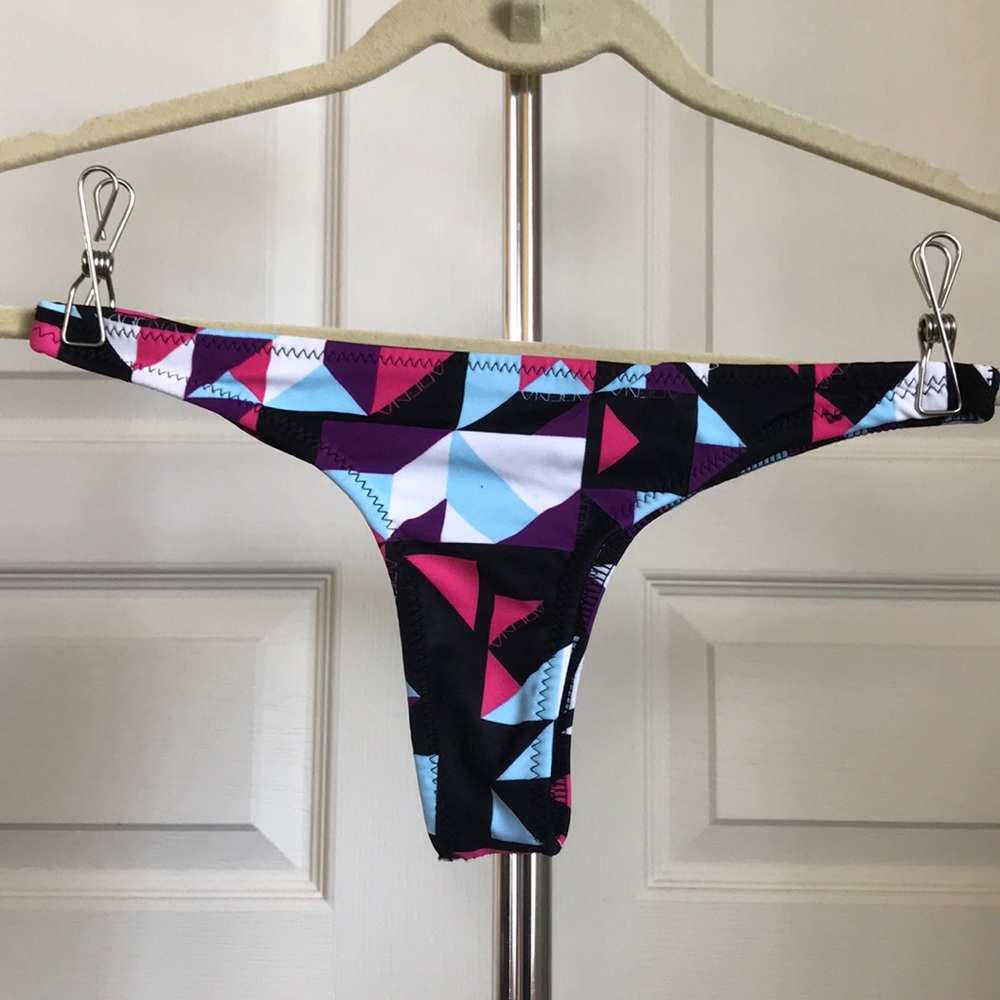 Printed cheeky bottoms